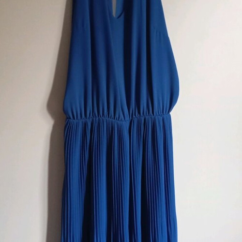Price drop!! Dress Lynne.