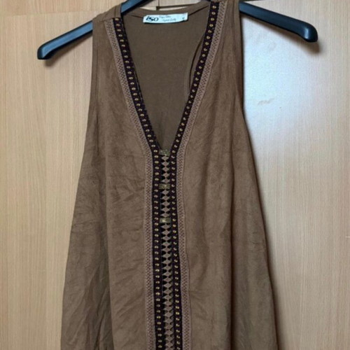 Brown boho top Iso size M like new