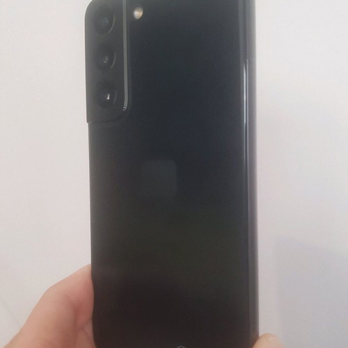 Samsung Galaxy S22 5G Dual SIM smartphone, Phantom Black, 8GB RAM, 256GB