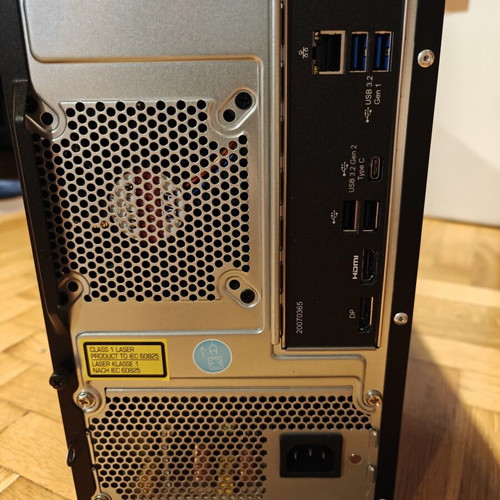 Medion P83002 Desktop i7-13700 16GB RAM 1TB SSD like new