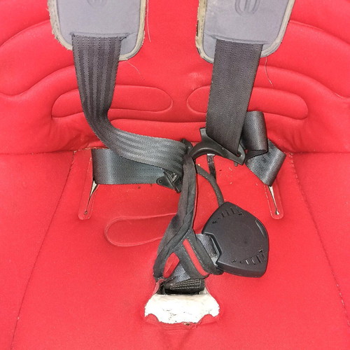 Baby car seat used, red color
