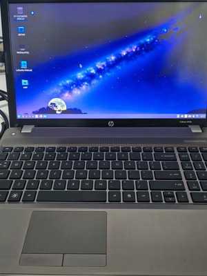 HP ProBook 4530s φορητός υπολογιστής 15,6" Intel Core i3 6GB RAM 320GB HDD Linux