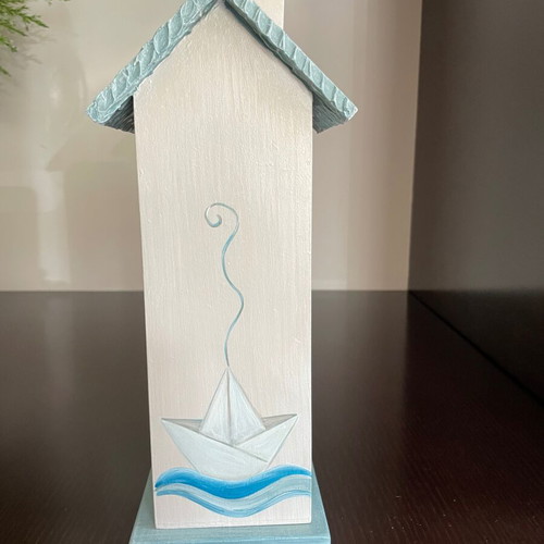 Wooden piggy bank new, hand-painted 10x10x30 cm