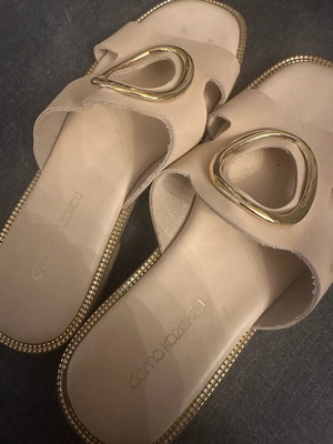 Gianna Kazakou leather women's sandals like new, beige