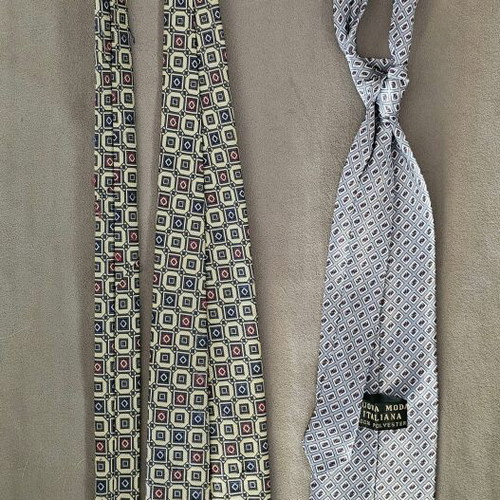 Ties set of 2 like new, gray and multicolored