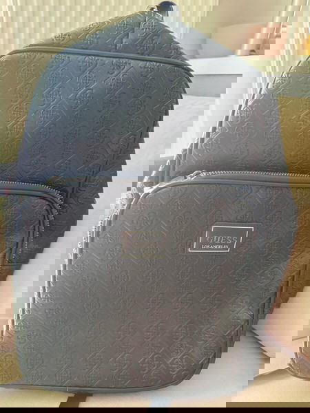 Τσάντα Guess