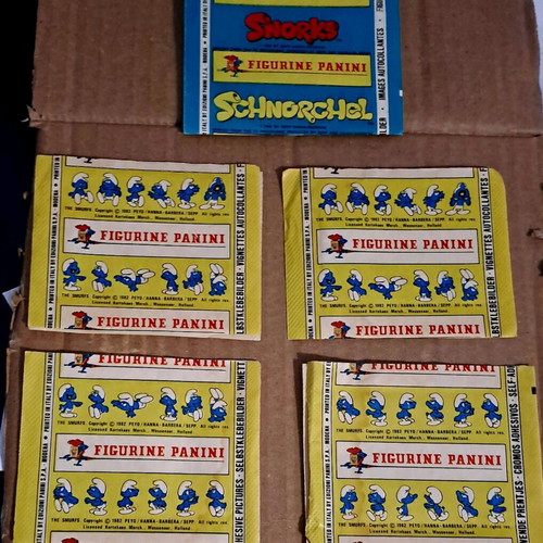 Panini packs 1983-1995 like new, 10 pieces with stickers and empty packs