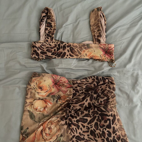 Summer set used with floral and leopard print