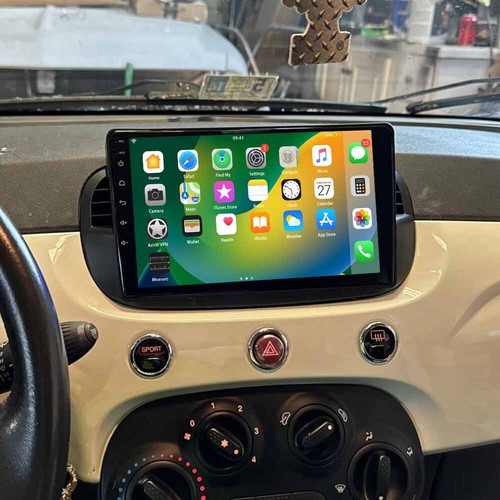 Screen for Fiat 500 with GPS, Android and steering wheel controls, like new