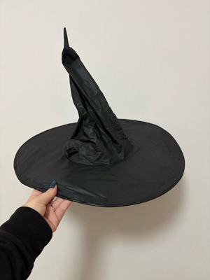 Witch hat black like new, carnival and Halloween