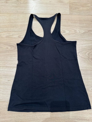Nike γυναικείο μπλουζάκι dri-fit μεταχειρισμένο, μαύρο, μέγεθος S