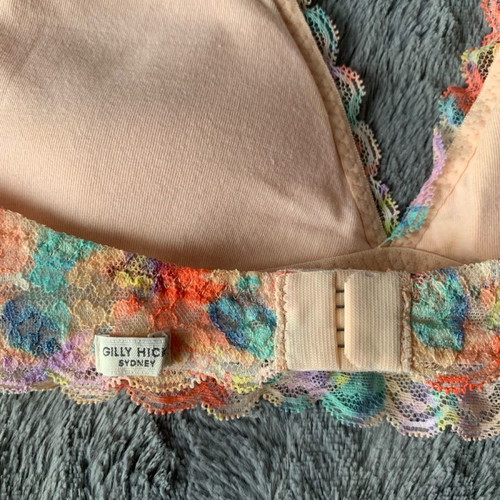 Gilly Hicks bralette new, size S