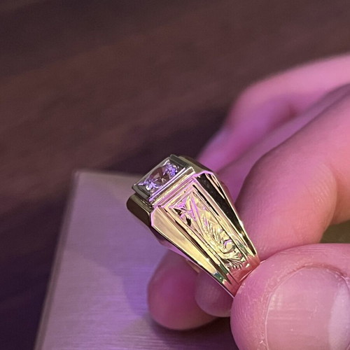 Gold men's ring 18k like new, 18 carats, 8 grams