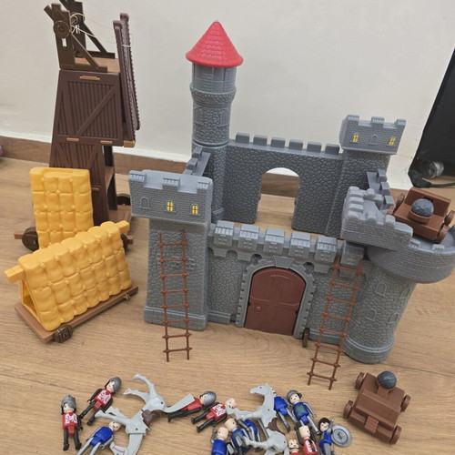 Knight Castle playset used