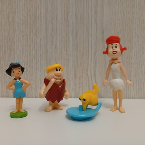 Kinder Surprise Joy Flintstones miniature figures used, set