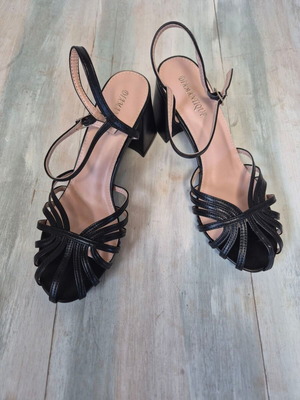 Diamantique Black Semi-Open Sandals Size 40 New, 8 cm Heel