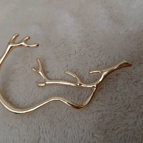 Ear cuff gold-colored stainless steel new