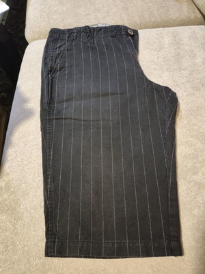 Criminal Damage summer striped black denim shorts size XS used