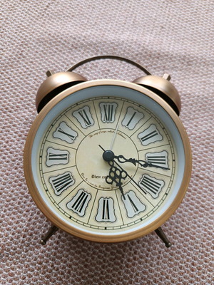 Retro bronze table alarm clock new with two bells
