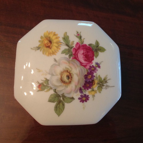 Porcelain box fondant dish Limooge used
