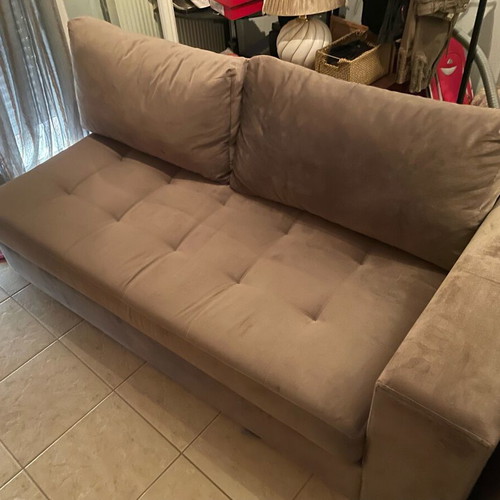 Corner sofa like new with two stools