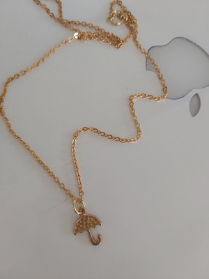 Pendant used with small umbrella charm