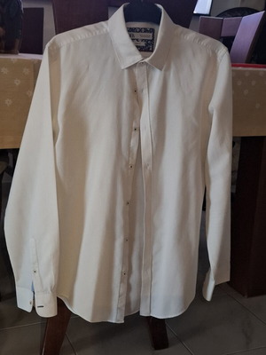 Zara white shirt like new, ribbed cotton fabric
