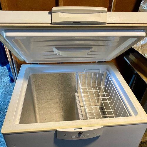Beko freezer 200lt like new with wheels