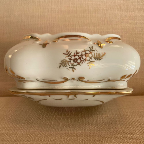 IOHPAP fountain dish used with Fragonard scene and gold finishes