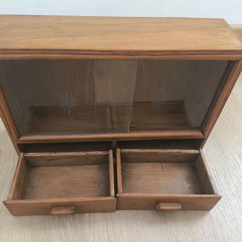 Vintage cabinet restored with engraved glass