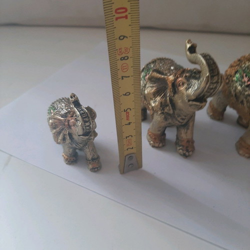 Decorative elephants like new, set of 3 synthetic material with rhinestones