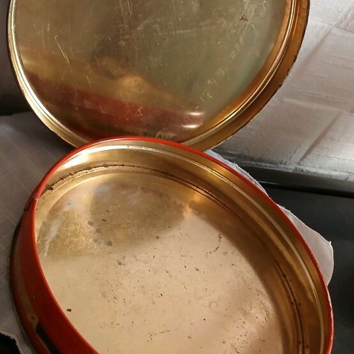 Pavlidis chocolate box used, old 21cm from 1960s