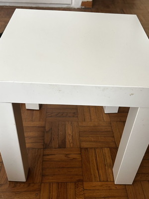 Ikea coffee table like new