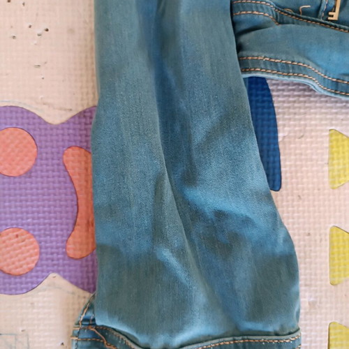 Denim jacket medium with sequins and accessories like new, blue