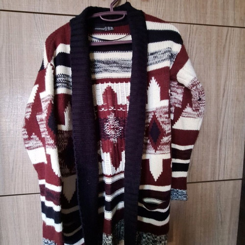 Women's knitted cardigan small like new, multicolored