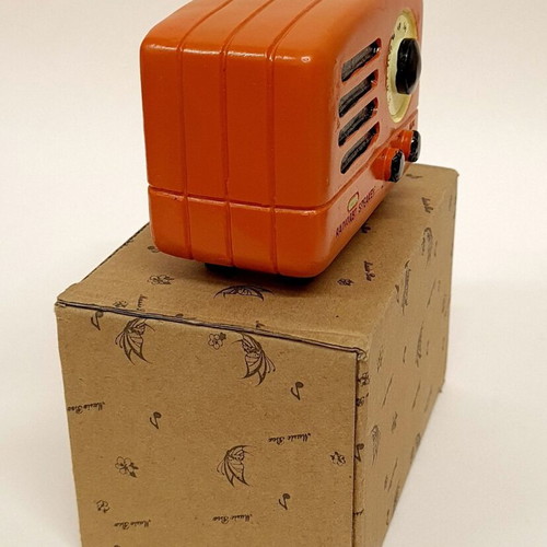 Music box radio new, ceramic