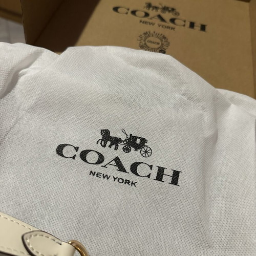 Coach shoulder bag new, beige and white
