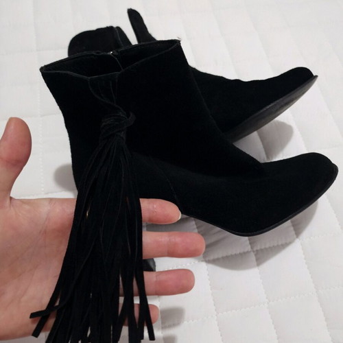 Karen Millen London black suede leather tassel ankle boots like new, size 38