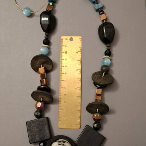Vintage style necklace used with bohemian style and colorful beads