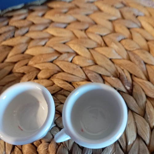Mini vintage ceramic set used, three cups and milk jug