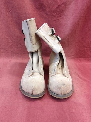 American military ski boots size 43