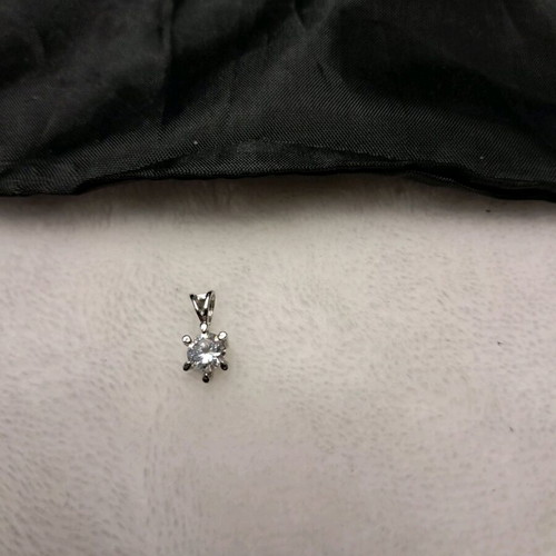 Silver 925 platinum-plated pendant new with zircon
