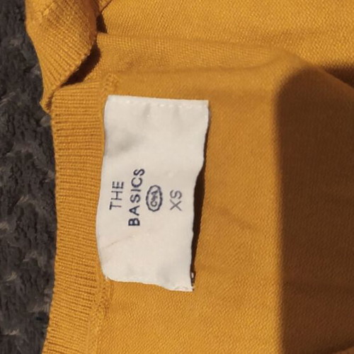 Wool sweater mustard like new, size XS