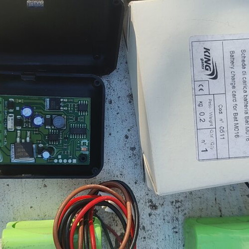 King Gates battery and charger new, set of three