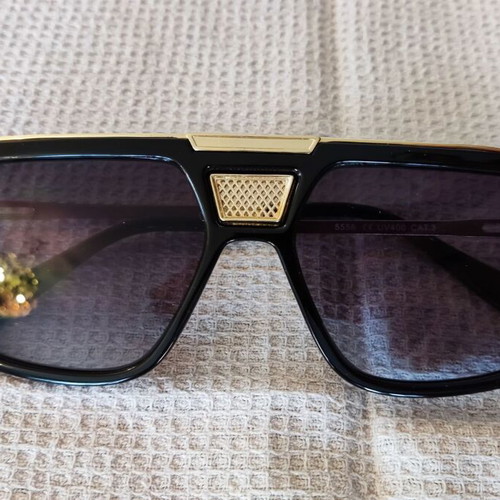 Solo-Solis NDL5555 sunglasses new, black acetate with gold details