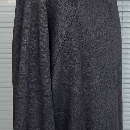 Gant men's grey long sleeve sweatshirt size 4XL like new