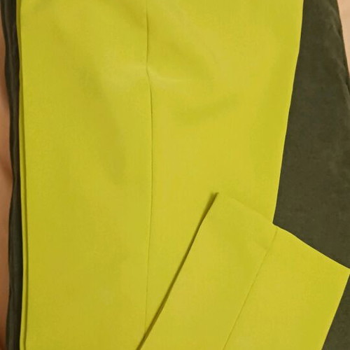 Italian pants Compania Italiana new, lime color, size S