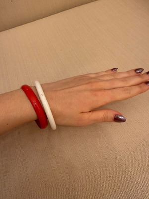 Bracelet set white and red like new, barely worn