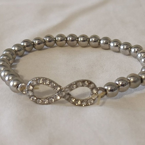 Women's infinity bracelet with elastic, silver