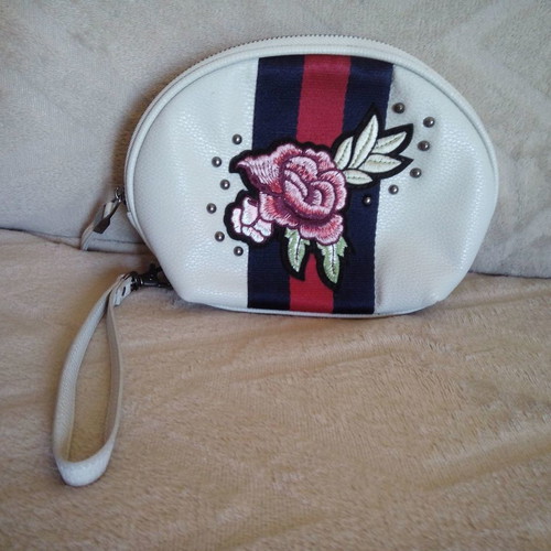 Carpisa wrist bag like new, grey-beige with decoration